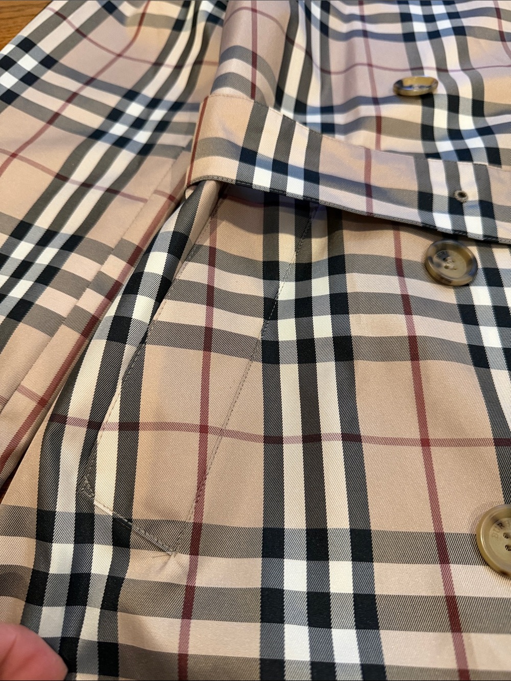 Burberry Beige Plaid Double-Breasted Trench Coat - Picture 4 of 15